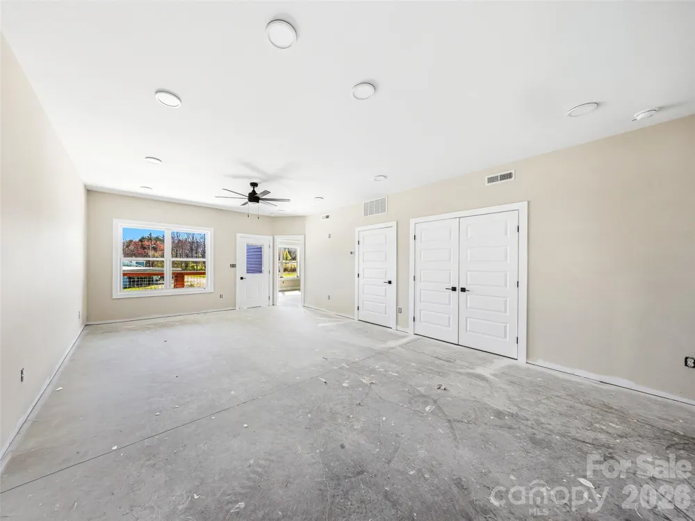 143 Carver Street #10 Brevard, NC 28712
