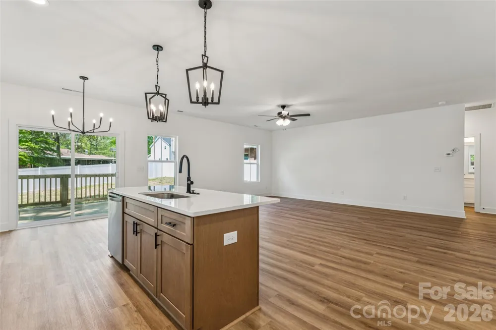 321 Henderson Circle Harrisburg, NC 28075