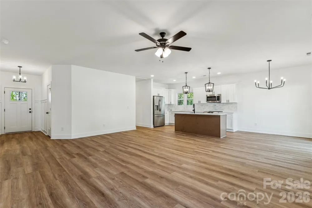 321 Henderson Circle Harrisburg, NC 28075