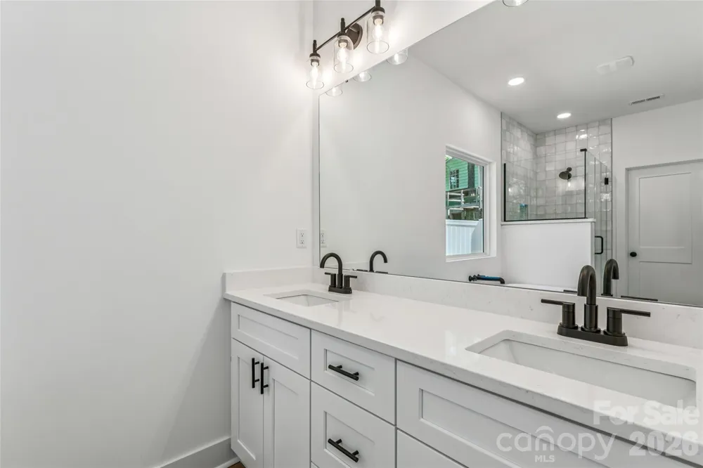 321 Henderson Circle Harrisburg, NC 28075