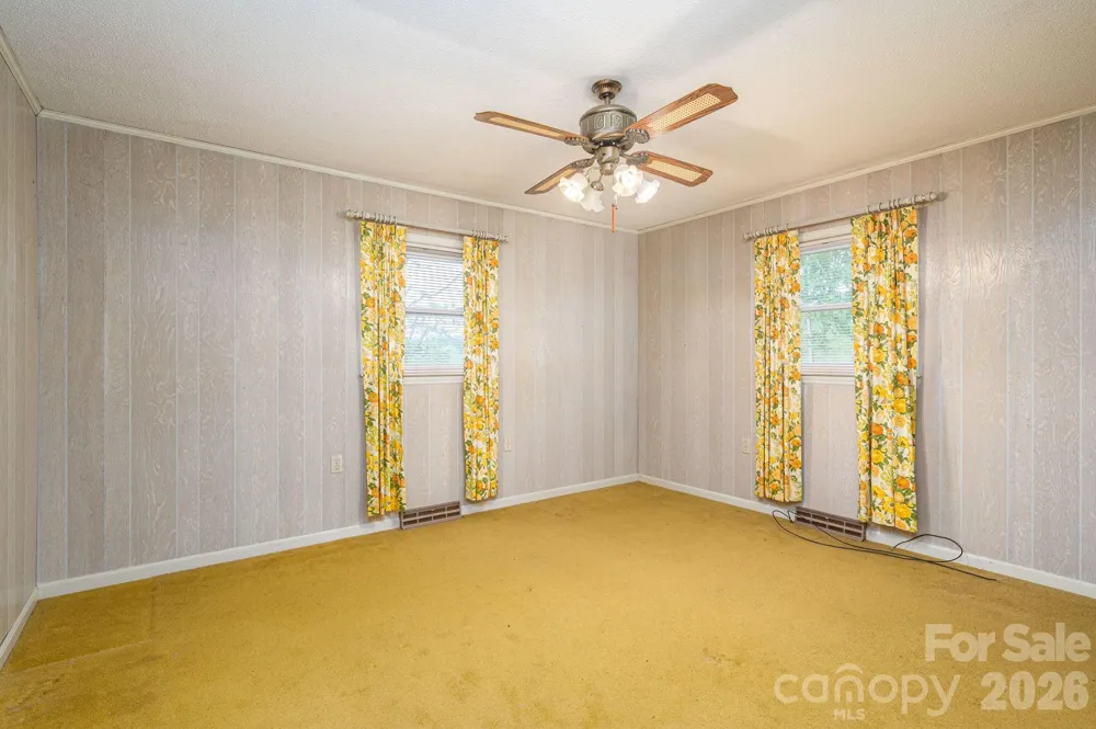 7448 W NC 27 Highway Vale, NC 28168