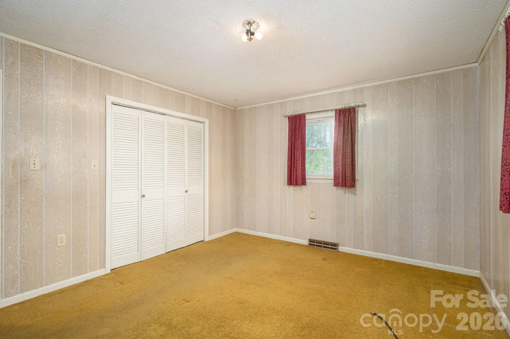 7448 W NC 27 Highway Vale, NC 28168