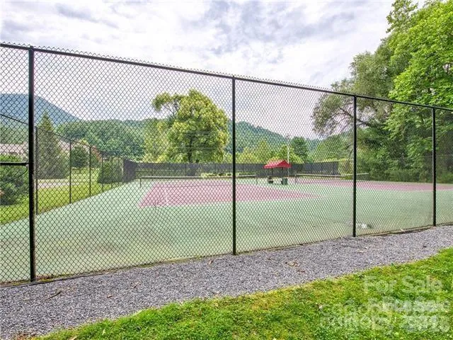 106 Sage Court Maggie Valley, NC 28716