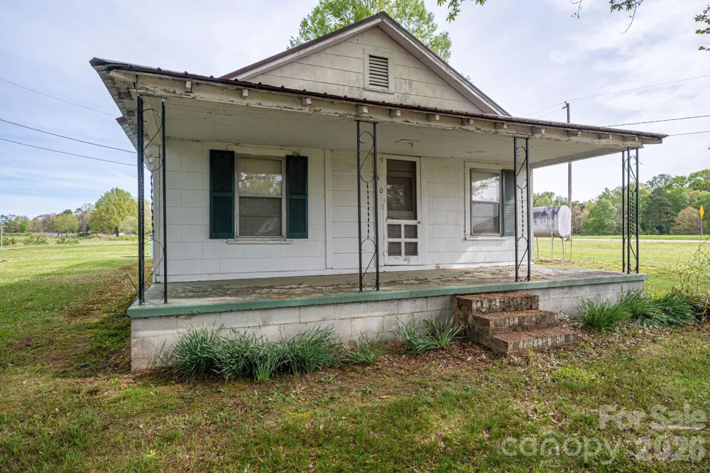 7440 W NC 27 Highway Vale, NC 28168