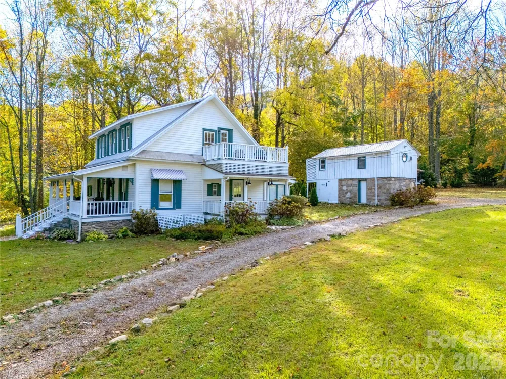 125 Timberline Drive Maggie Valley, NC 28751