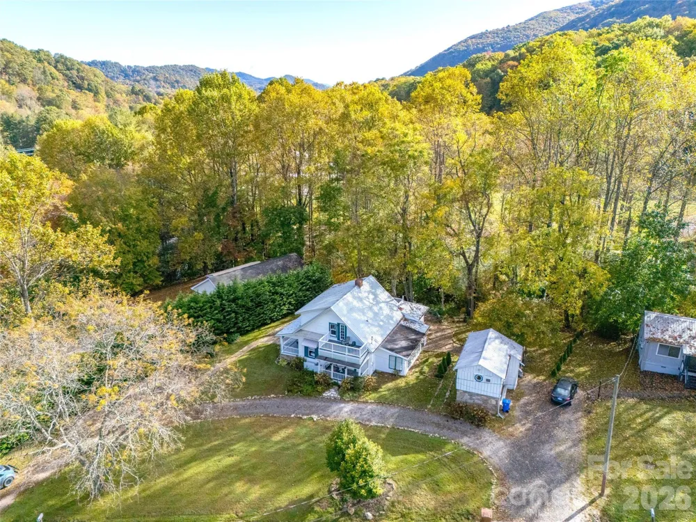 125 Timberline Drive Maggie Valley, NC 28751