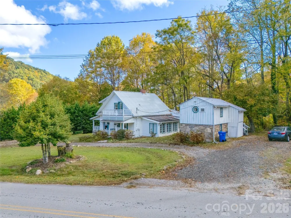 125 Timberline Drive Maggie Valley, NC 28751