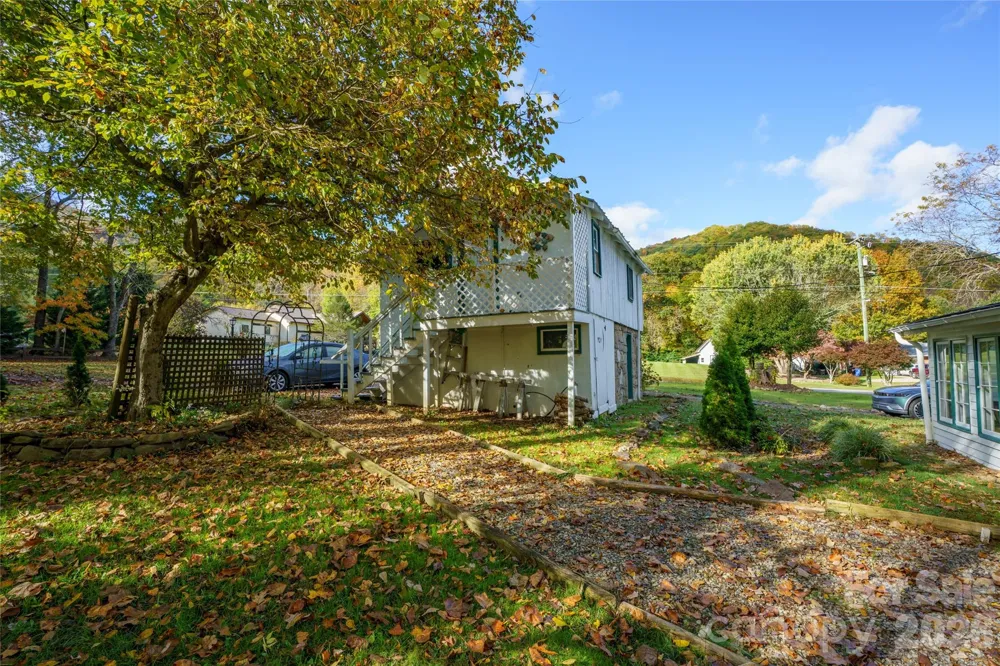 125 Timberline Drive Maggie Valley, NC 28751