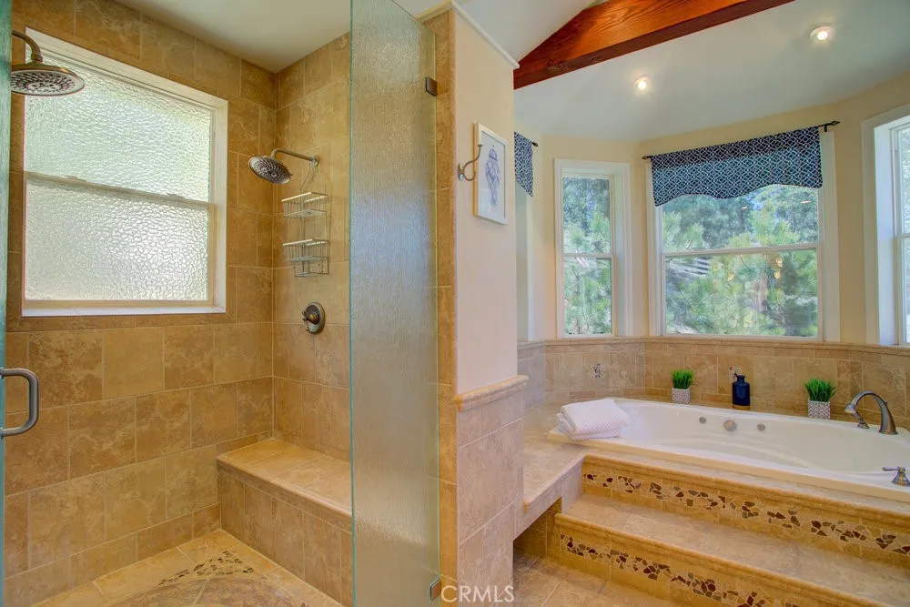 32557 Pine Cone Ct A&B Running Springs, CA 92382