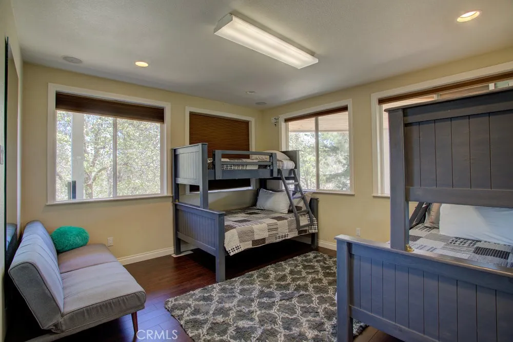 32557 Pine Cone Ct A&B Running Springs, CA 92382