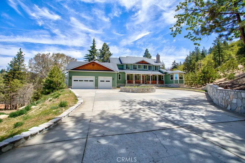 32557 Pine Cone Ct A&B Running Springs, CA 92382
