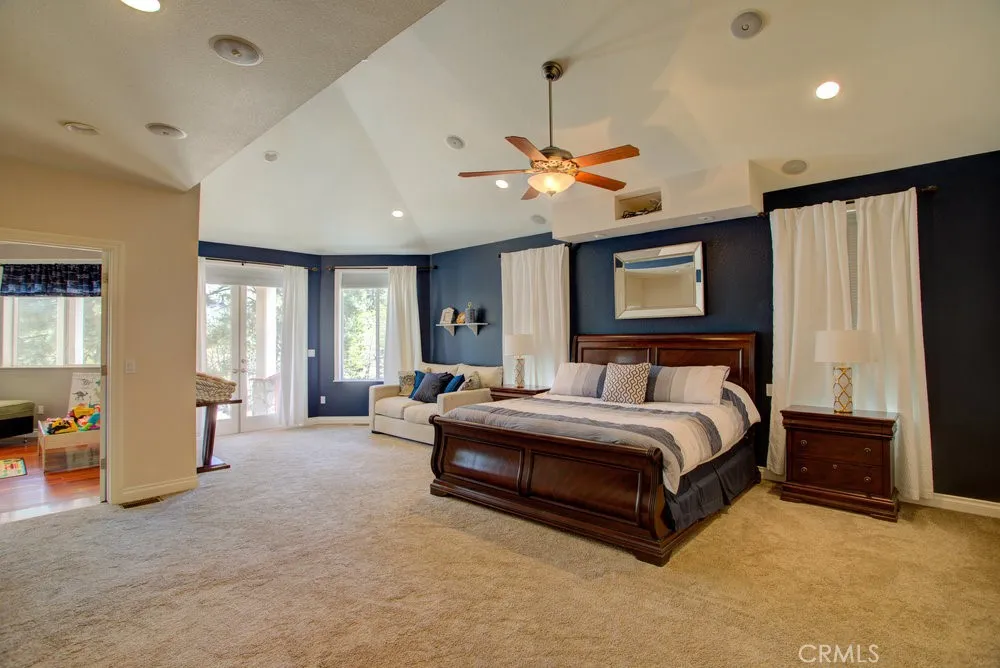 32557 Pine Cone Ct A&B Running Springs, CA 92382