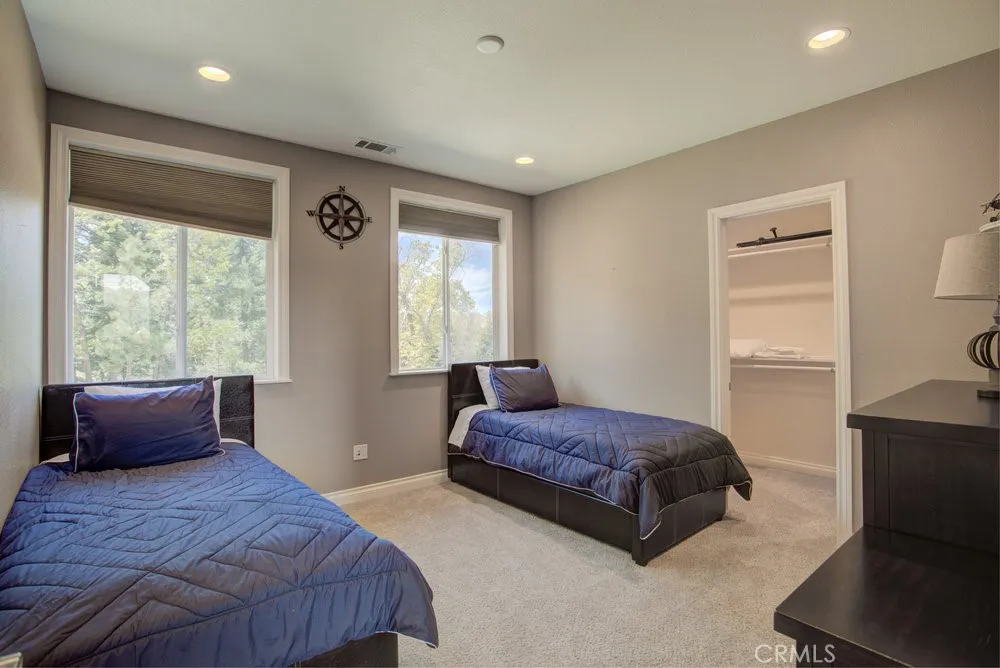 32557 Pine Cone Ct A&B Running Springs, CA 92382