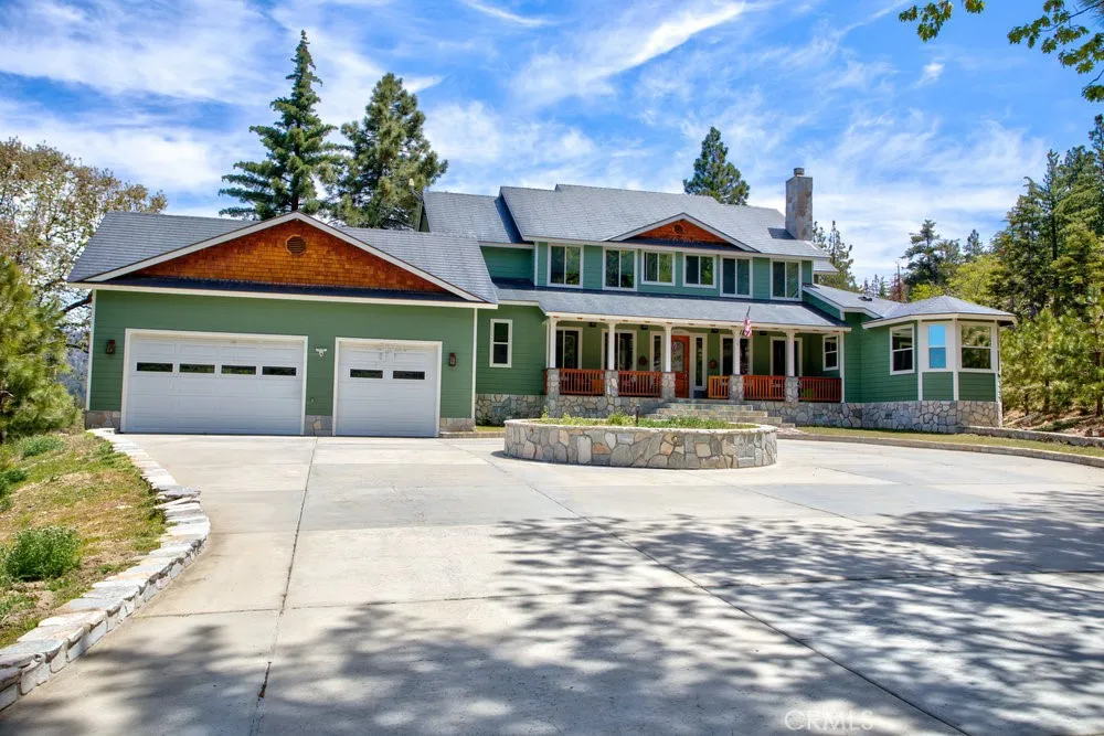 32557 Pine Cone Ct A&B Running Springs, CA 92382