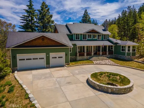 32557 Pine Cone Ct A&B