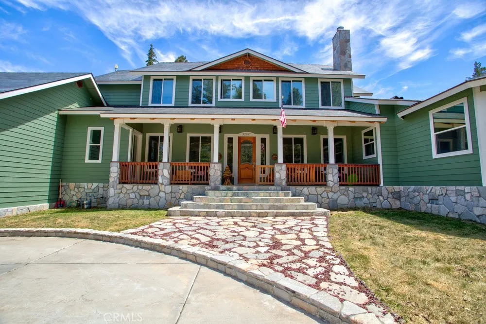 32557 Pine Cone Ct A&B Running Springs, CA 92382