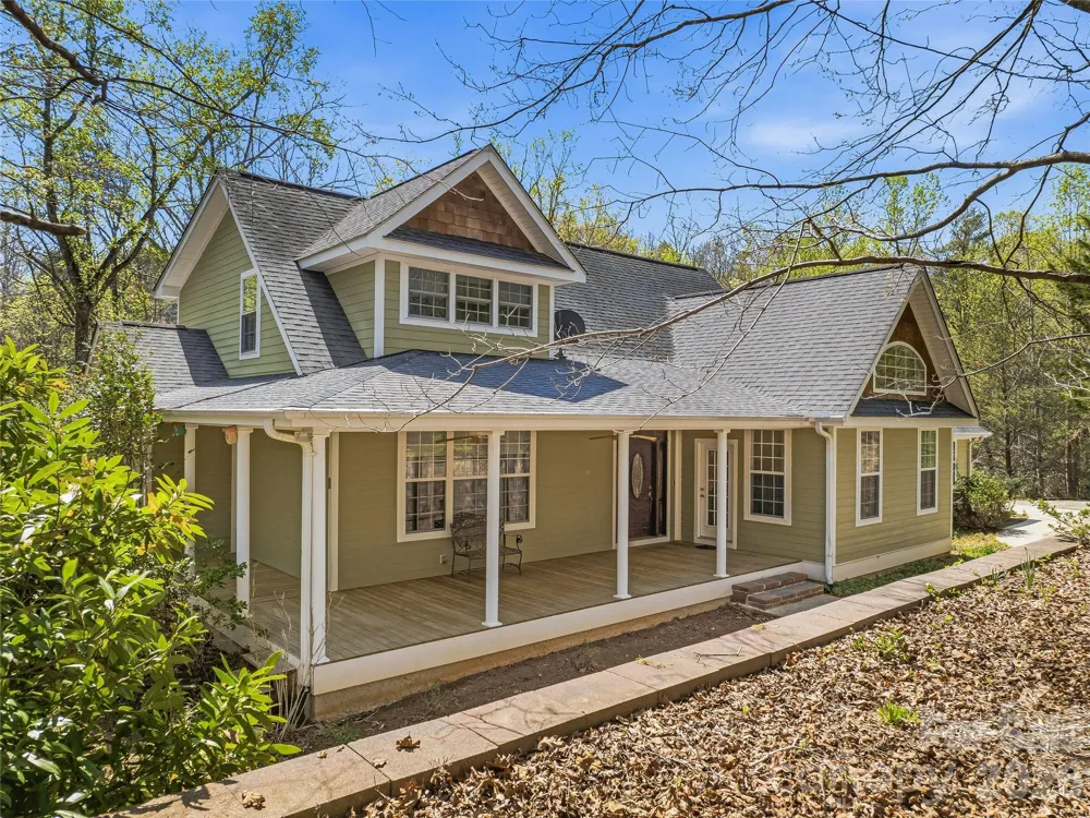 196 Blackbird Lane Tryon, NC 28782