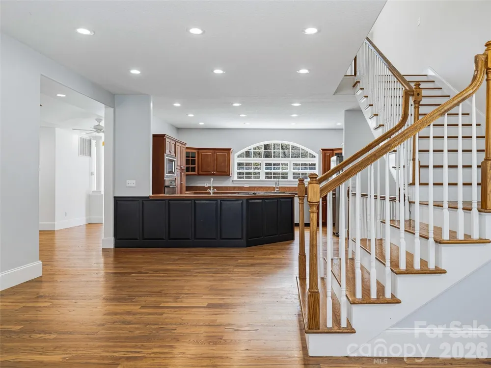 196 Blackbird Lane Tryon, NC 28782