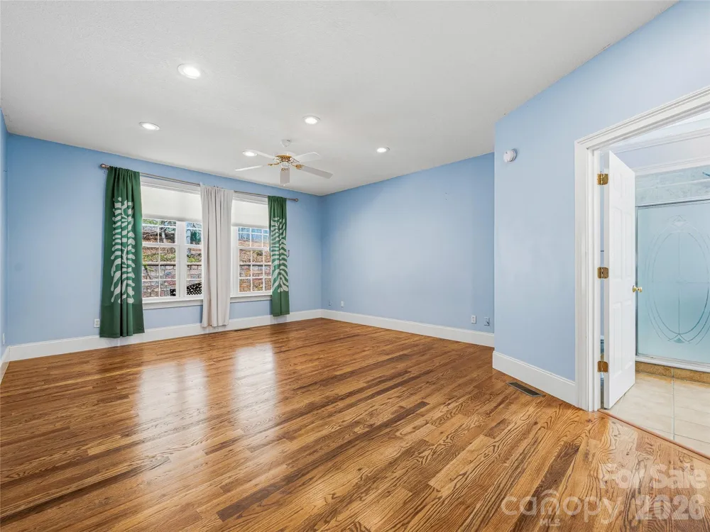 196 Blackbird Lane Tryon, NC 28782