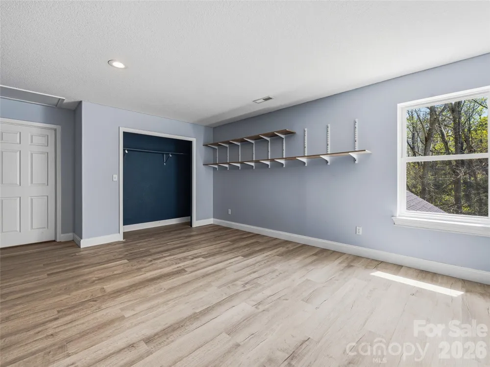 196 Blackbird Lane Tryon, NC 28782