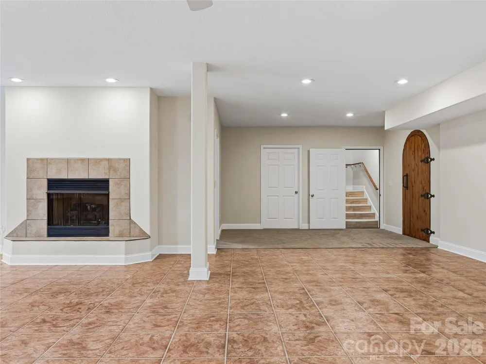196 Blackbird Lane Tryon, NC 28782
