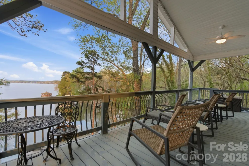 547 Lake Shore Drive Norwood, NC 28128
