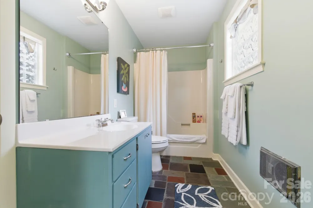 547 Lake Shore Drive Norwood, NC 28128