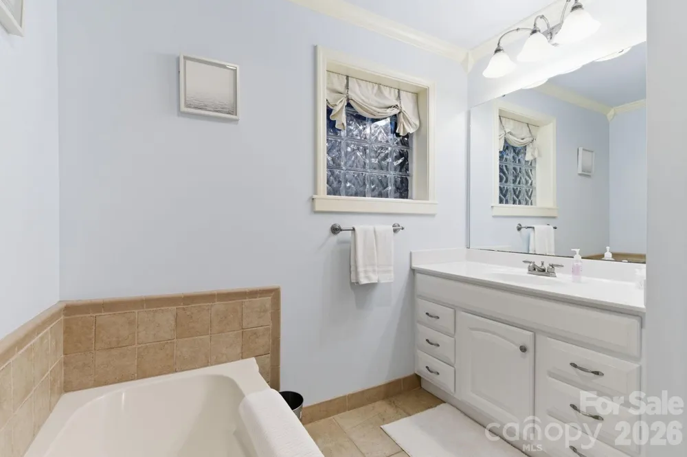 547 Lake Shore Drive Norwood, NC 28128