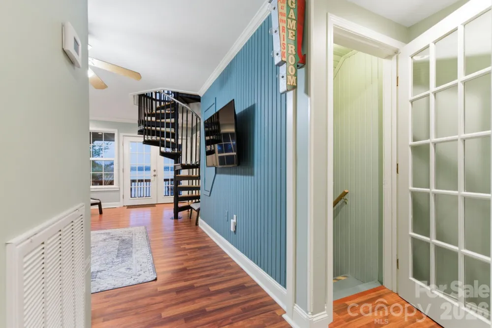 547 Lake Shore Drive Norwood, NC 28128