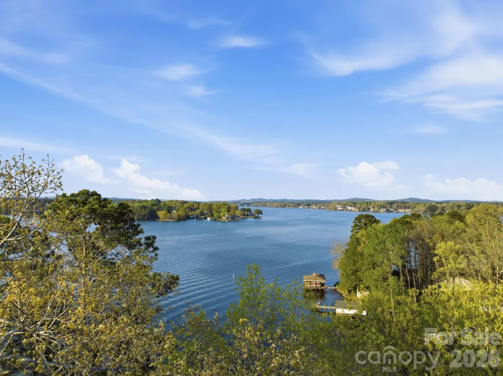 547 Lake Shore Drive Norwood, NC 28128