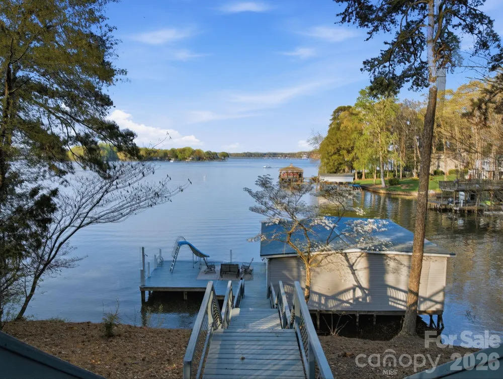 547 Lake Shore Drive Norwood, NC 28128
