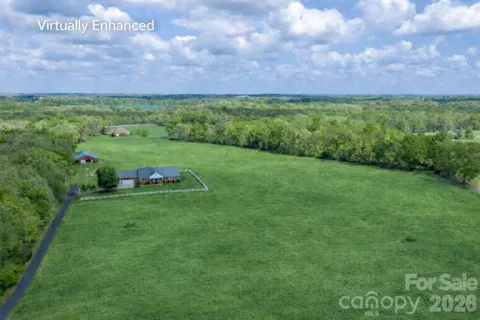 824 Forest Hills School Road