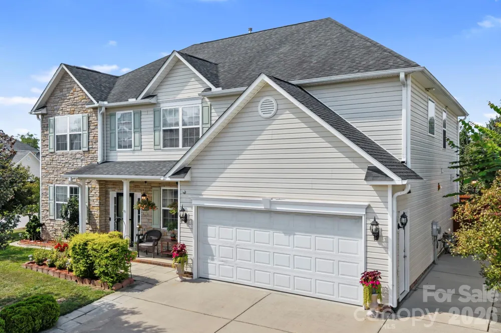 2 Breyerton Court Asheville, NC 28804