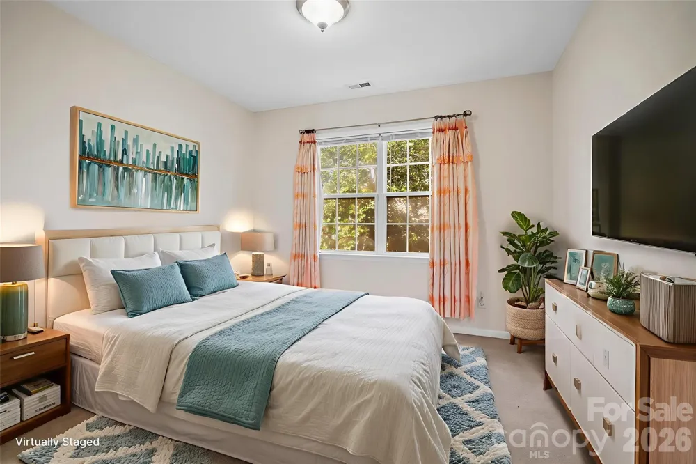 2 Breyerton Court Asheville, NC 28804
