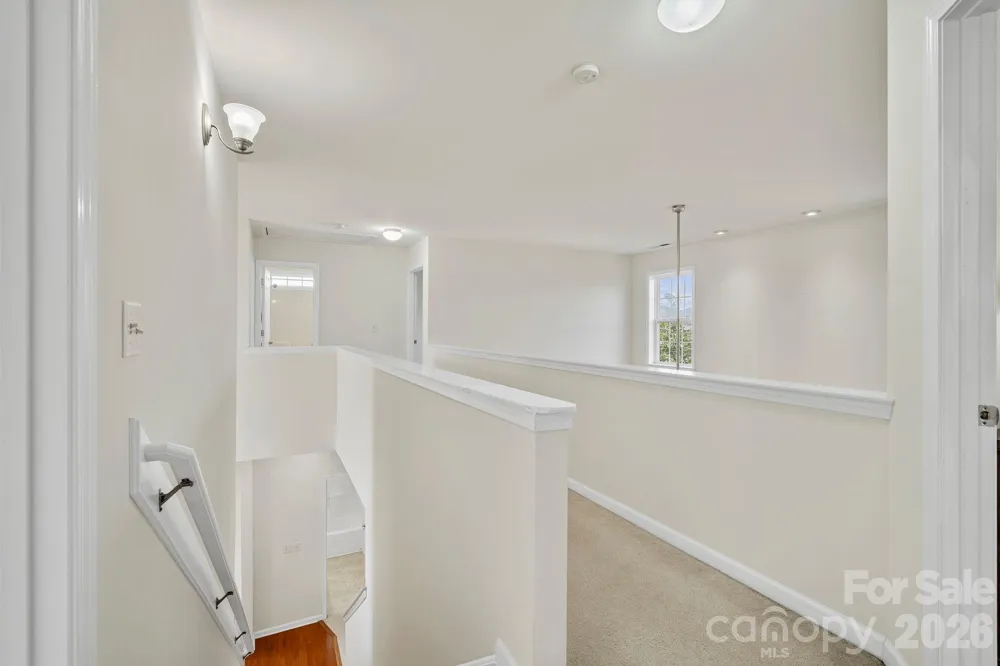 2 Breyerton Court Asheville, NC 28804