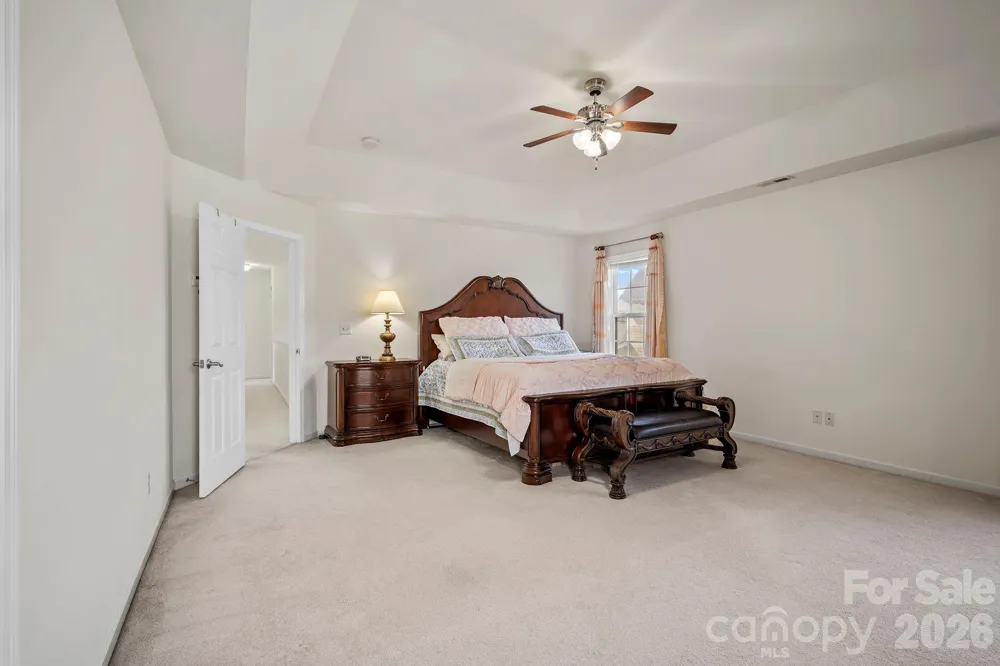 2 Breyerton Court Asheville, NC 28804