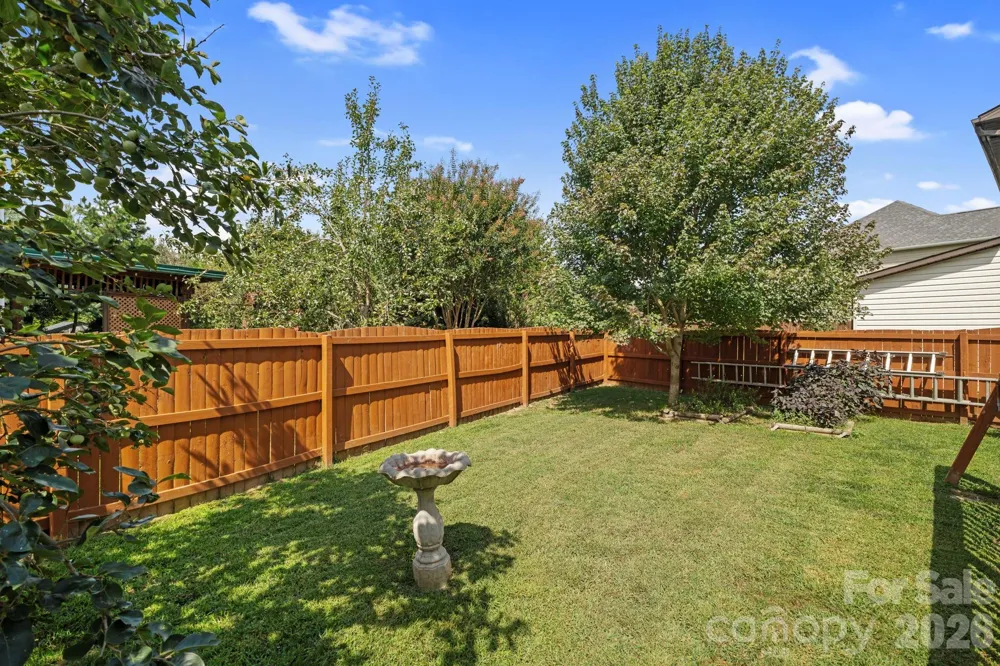 2 Breyerton Court Asheville, NC 28804