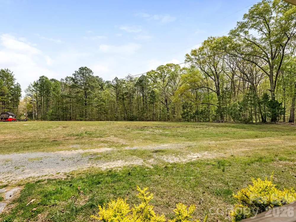 1105 Union Road Matthews, NC 28104
