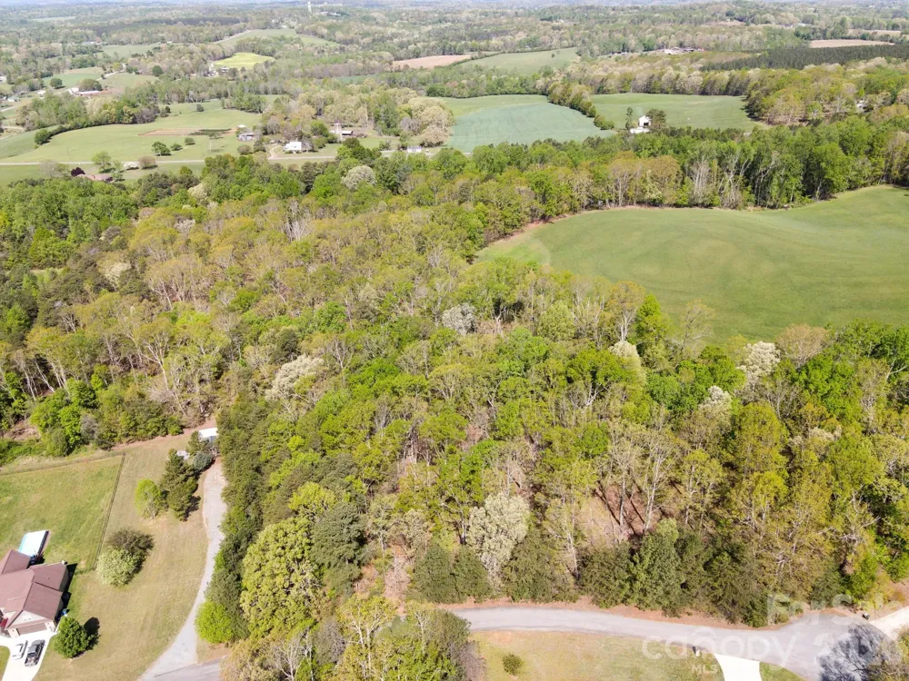 3805 Plantation Drive Vale, NC 28168