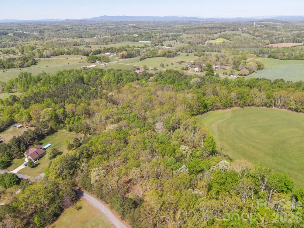 3805 Plantation Drive Vale, NC 28168