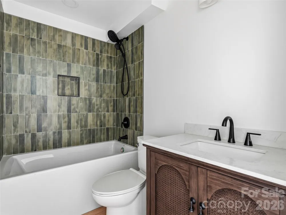 710 Kendal Drive Leicester, NC 28748