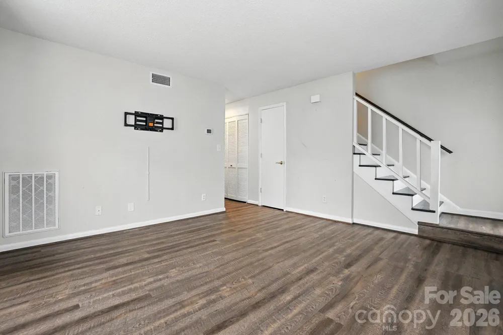 1101 Surry Lane Gastonia, NC 28054