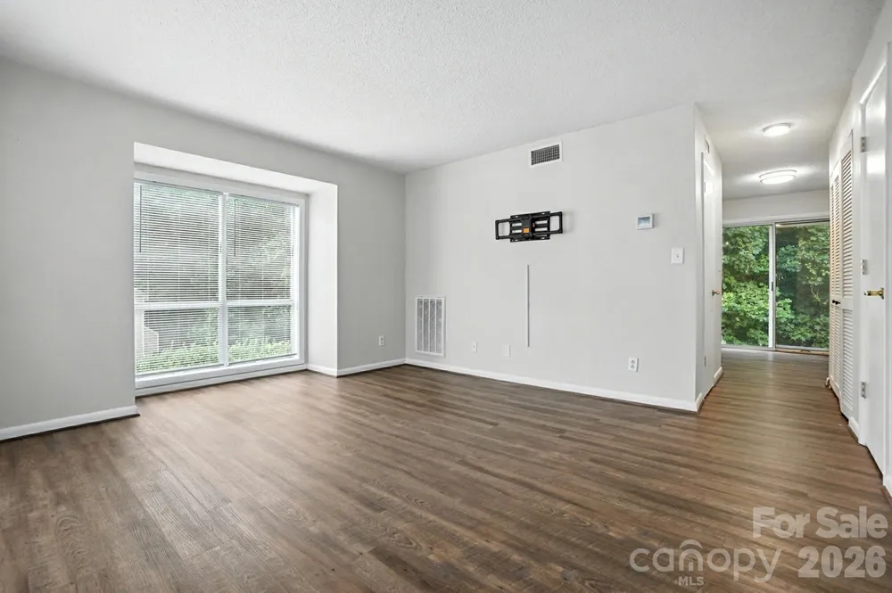 1101 Surry Lane Gastonia, NC 28054