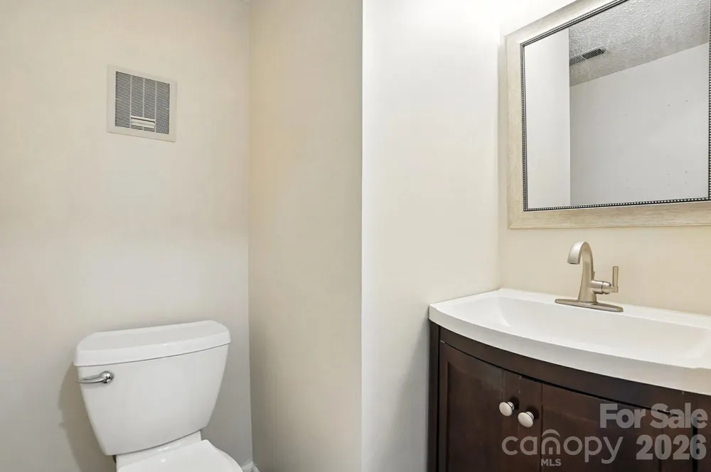 1101 Surry Lane Gastonia, NC 28054
