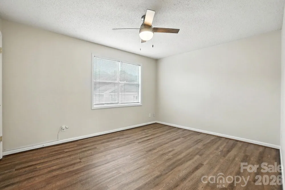1101 Surry Lane Gastonia, NC 28054