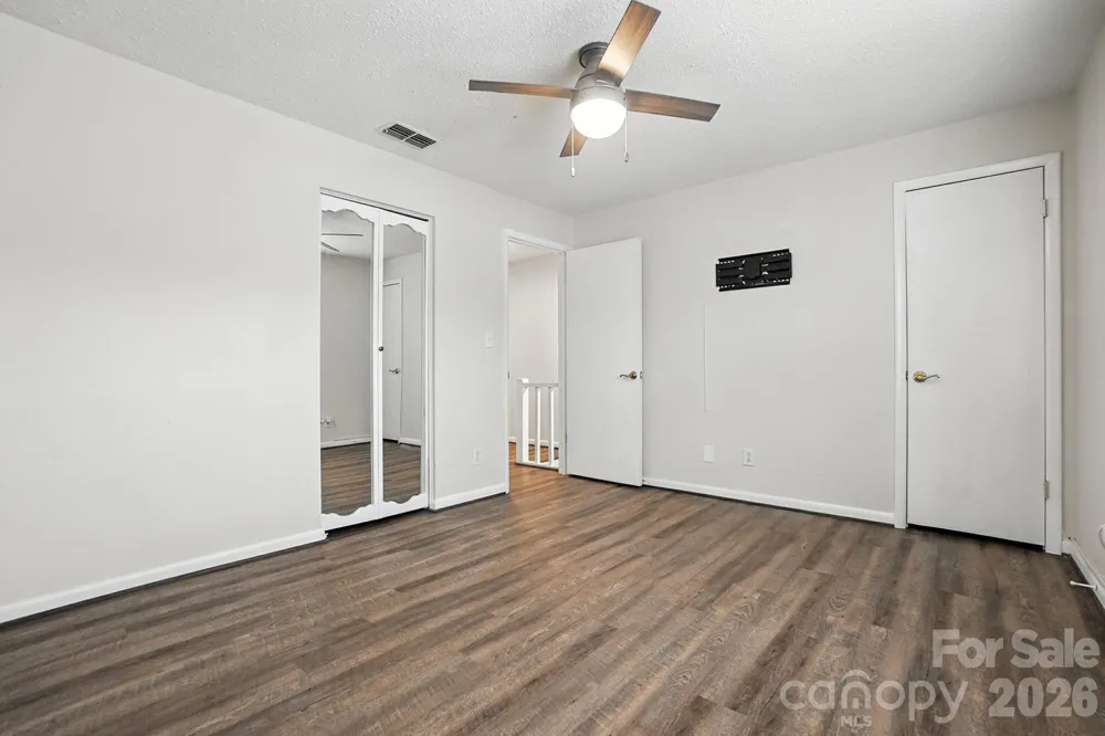 1101 Surry Lane Gastonia, NC 28054