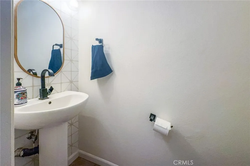 544 Orange #B La Puente, CA 91744