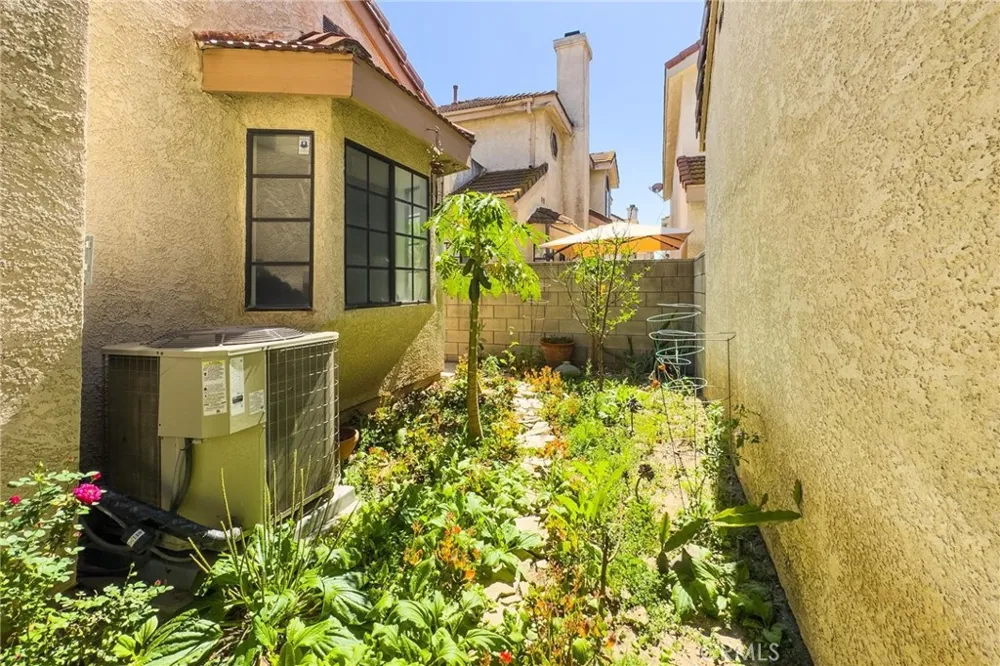 544 Orange #B La Puente, CA 91744