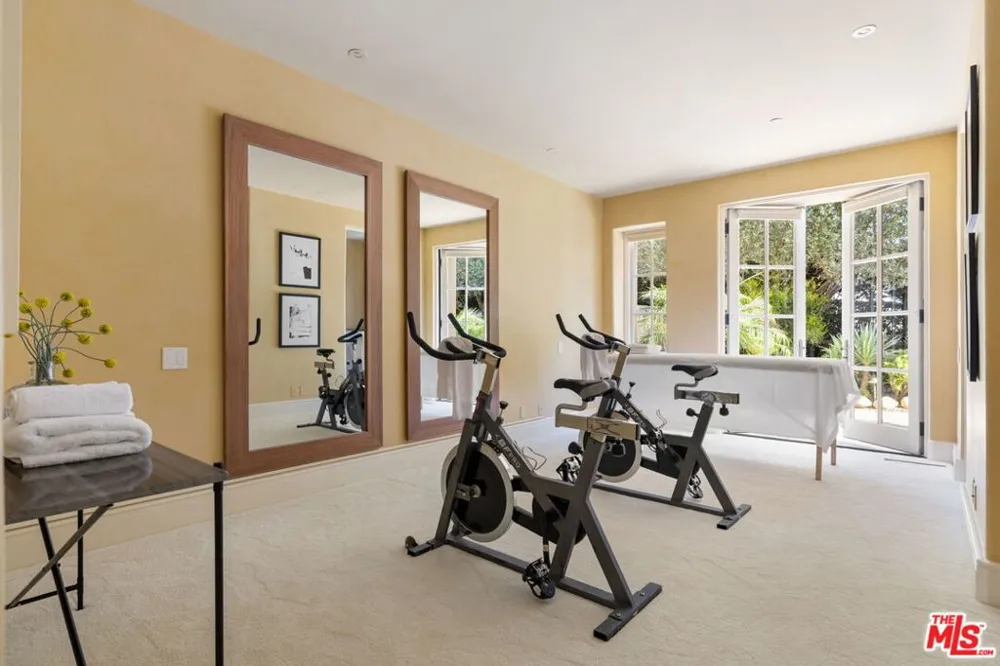 358 Woodley Road Santa Barbara, CA 93108