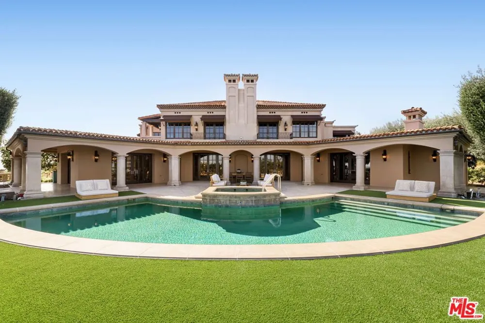 358 Woodley Road Santa Barbara, CA 93108
